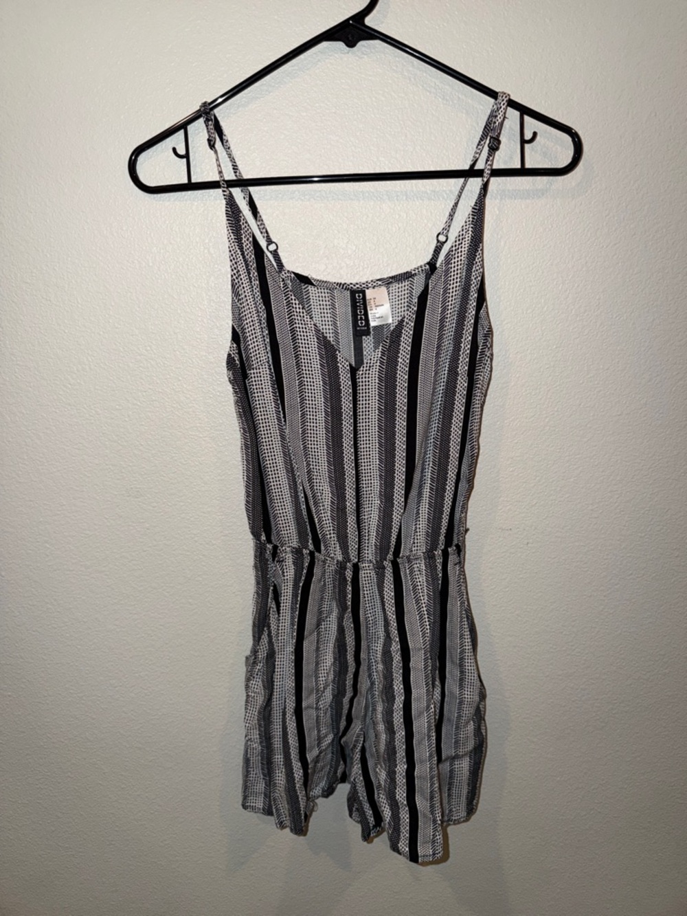 H&M Black and White Striped Sleeveless Romper